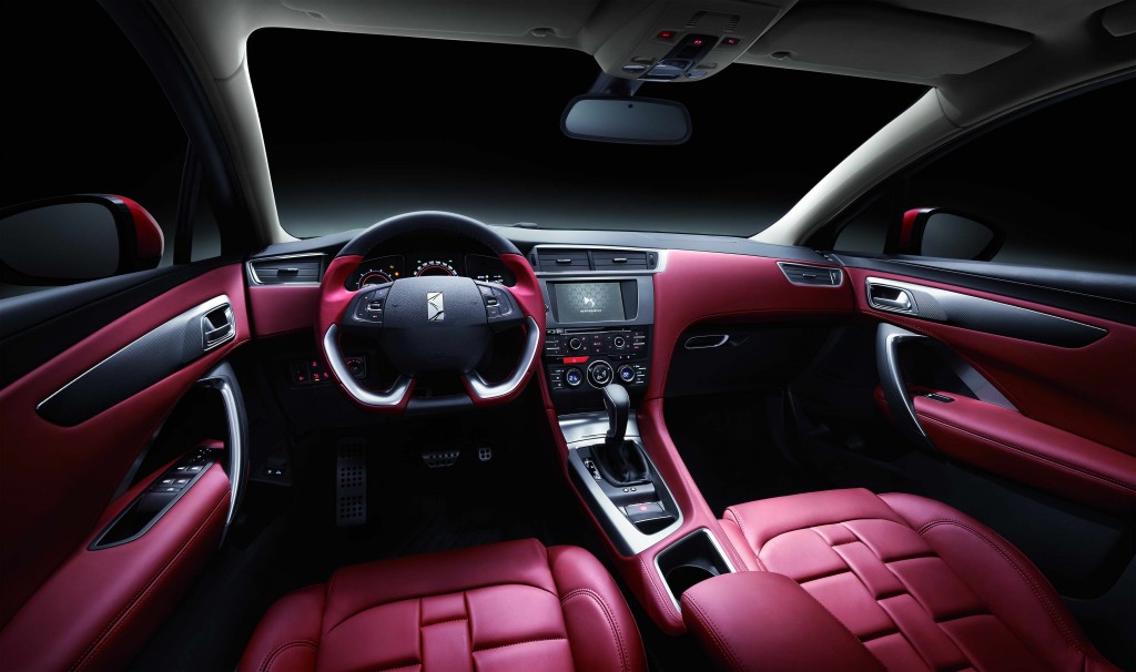 DS_4S_interior