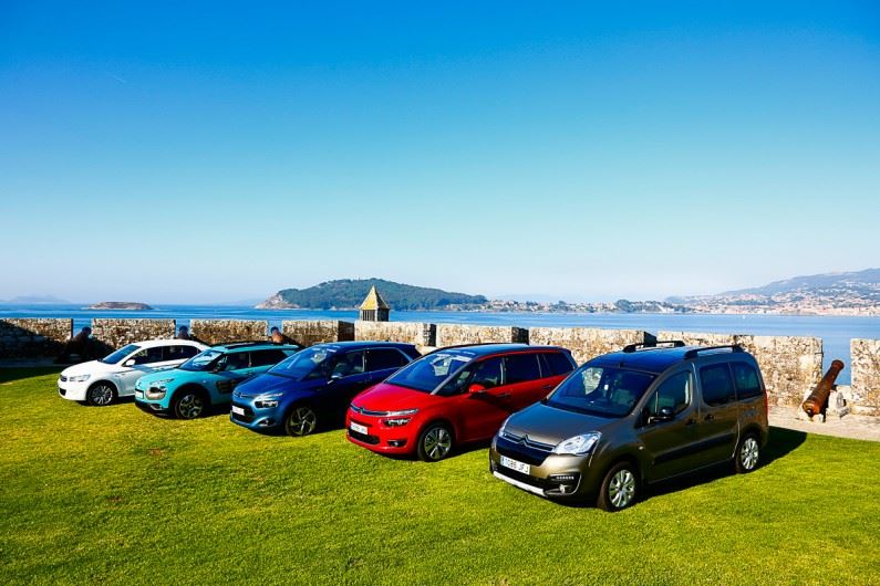 PSA Peugeot Citroën aumenta sus ventas un 1,2 % en 2015.