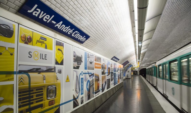 La estación de metro JAVEL-ANDRÉ CITROËN, premiada por su nueva decoración.
